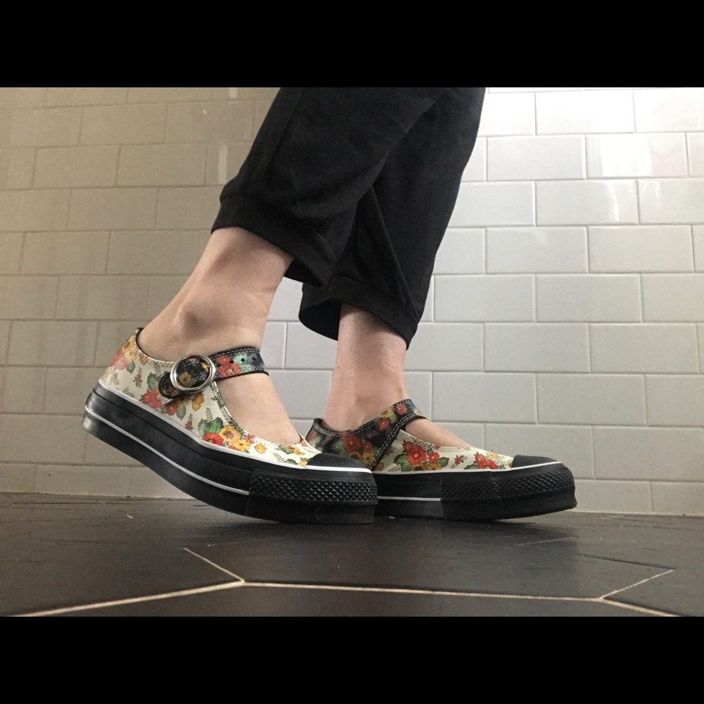 Platform leather converse  Mary Janes